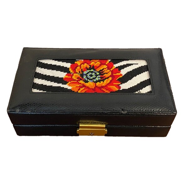 Vtg Floral Needlepoint Locking JEWELRY BOX Hand Stitched Black Zebra Small Lined - Picture 1 of 16